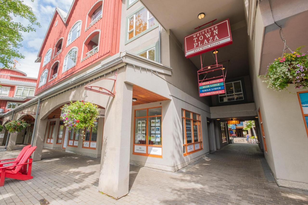 Eagle Lodge By Outpost Whistler Exterior photo