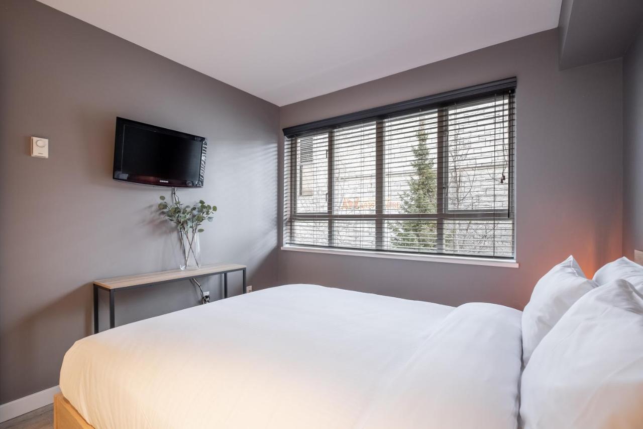 Eagle Lodge By Outpost Whistler Exterior photo